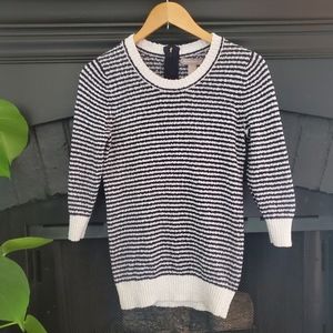 Banana Republic Stripped 3/4 Sleeve Sweater